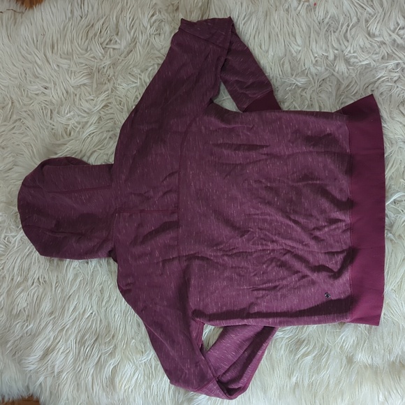 Lululemon om&roam sweatshirt - Picture 5 of 6